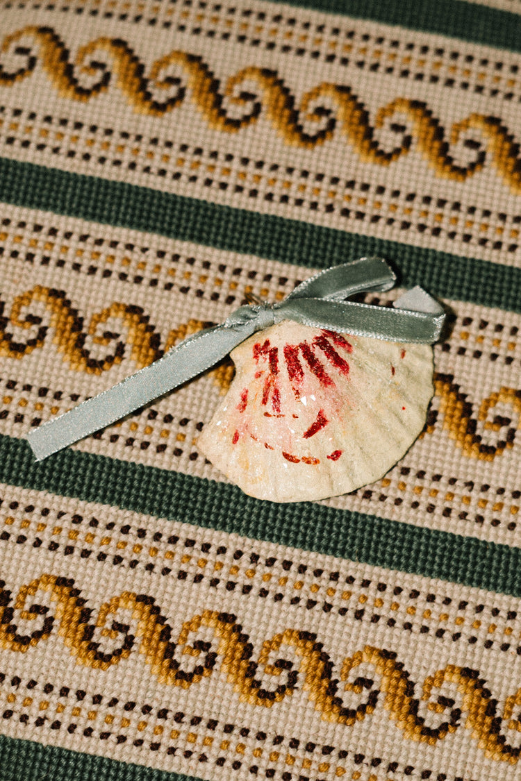 Scallop Gilded Shell Ornament in Vibrant