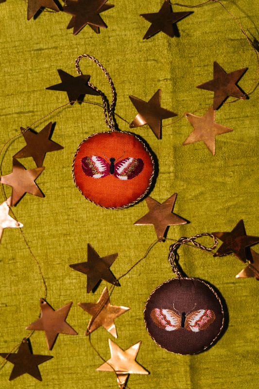 Astrid Ornament Set in Chocolate and Ginger (2pc)
