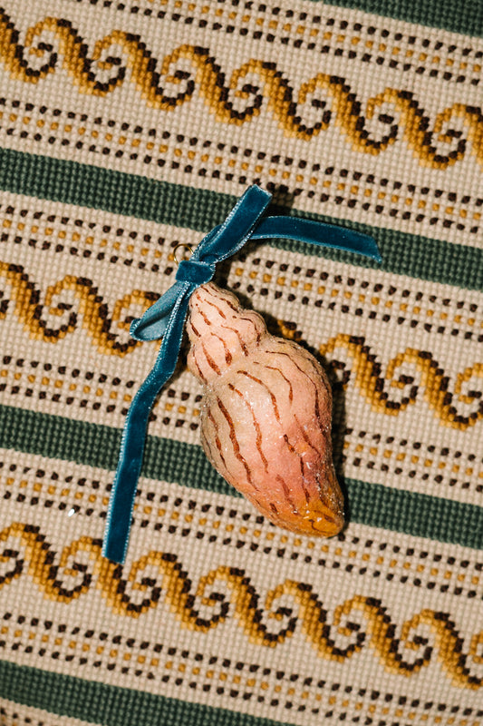 Tulip Gilded Shell Ornament in Vibrant