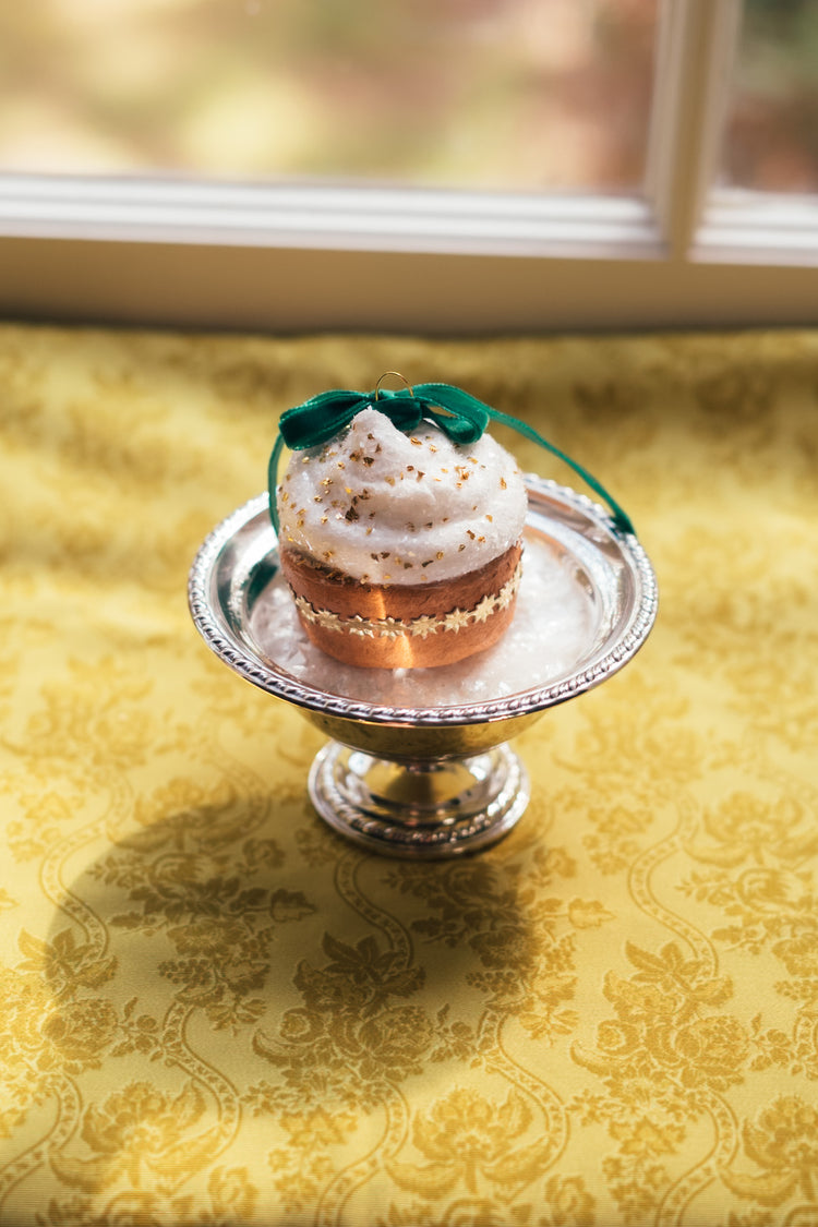 Meringue Pastry Bonbon Ornament