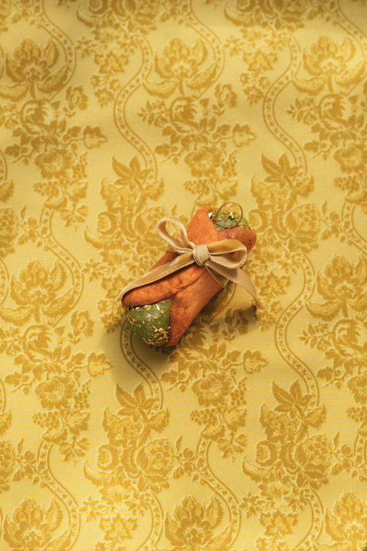 Canoli Bonbon Ornament